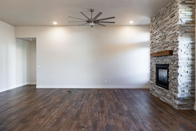 688 Woodworth Court, Grand Junction, CO 81506