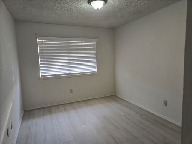 1617 Meridian Way, Garland, TX 75040