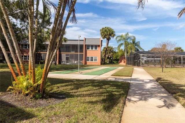 4805 ALT 19 113, Palm Harbor, FL 34683