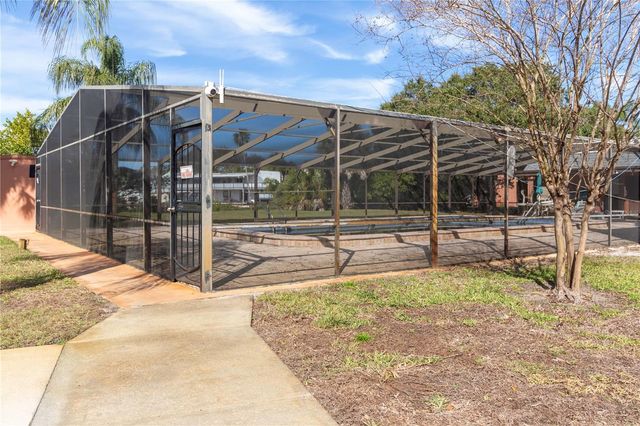 4805 ALT 19 113, Palm Harbor, FL 34683