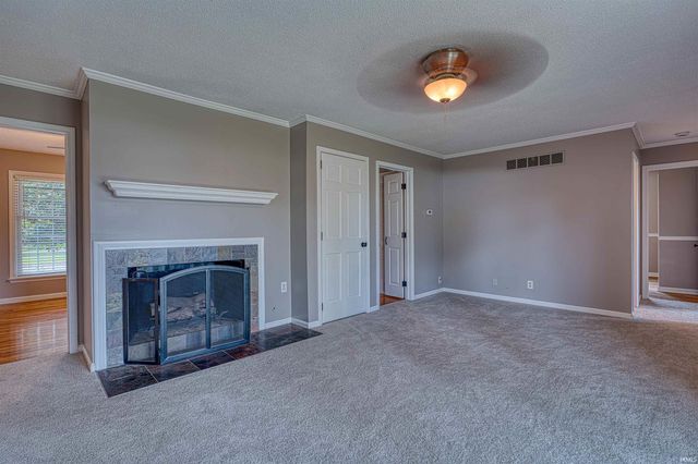 118 Camden Court, Evansville, IN 47715