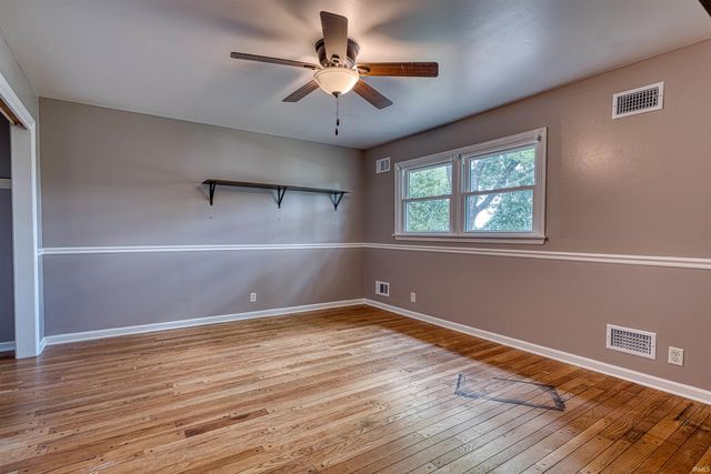 118 Camden Court, Evansville, IN 47715