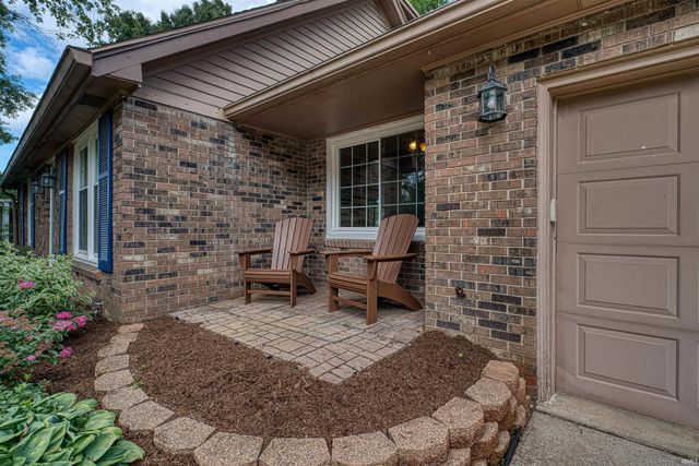 118 Camden Court, Evansville, IN 47715