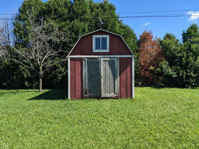 216 E 49th Street, Anderson, IN 46013