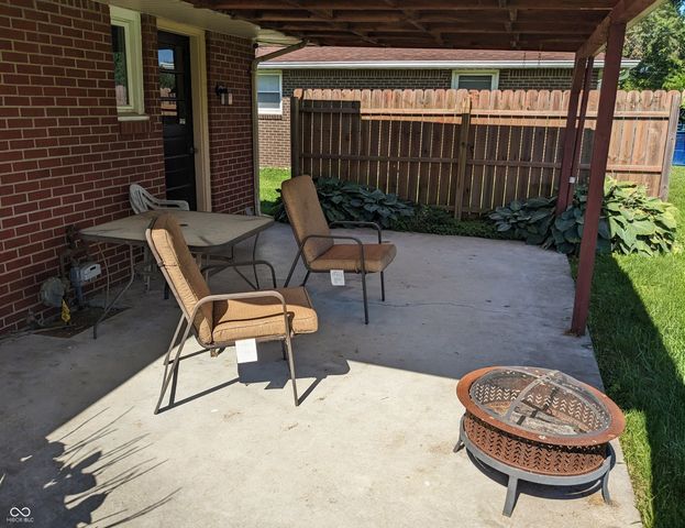216 E 49th Street, Anderson, IN 46013