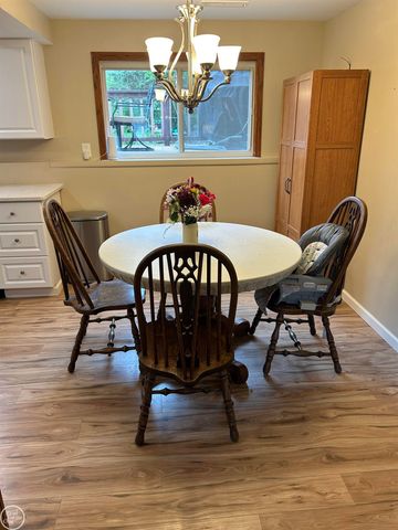 2223 Old Salem Road, Auburn Hills, MI 48326