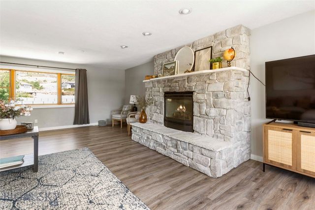2210 Skyway Avenue, Butte, MT 59701