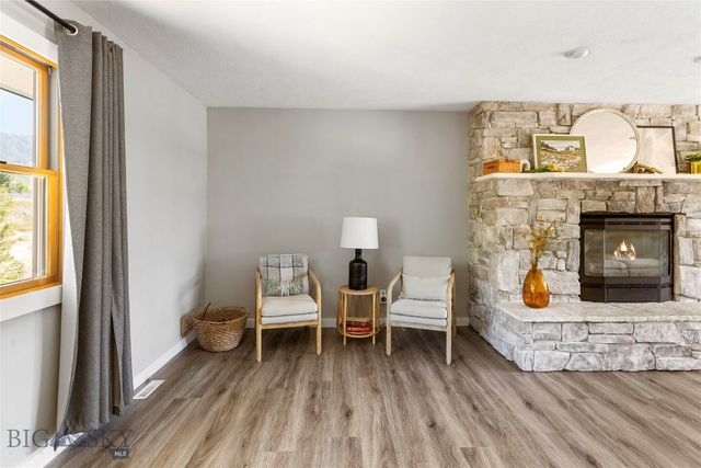 2210 Skyway Avenue, Butte, MT 59701