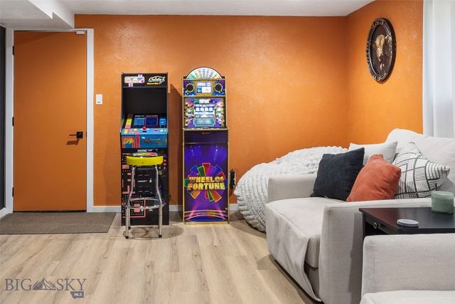 2210 Skyway Avenue, Butte, MT 59701