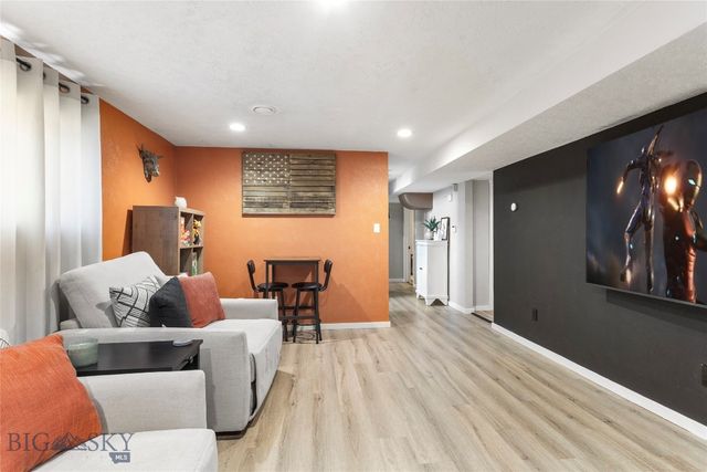 2210 Skyway Avenue, Butte, MT 59701