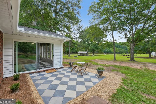 152 Curved Road, Jonesboro, GA 30238