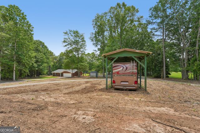 152 Curved Road, Jonesboro, GA 30238