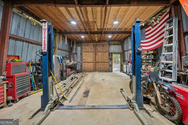 152 Curved Road, Jonesboro, GA 30238