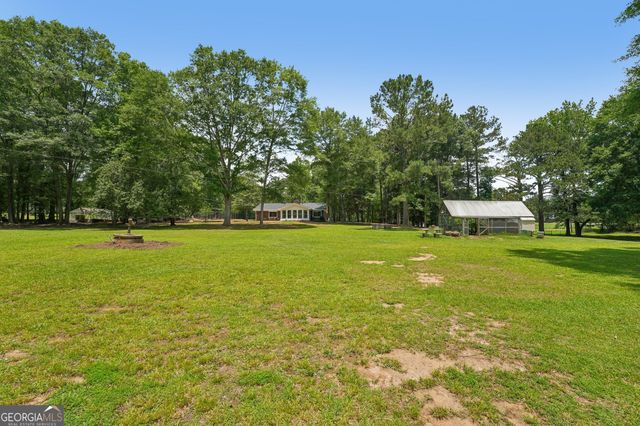 152 Curved Road, Jonesboro, GA 30238