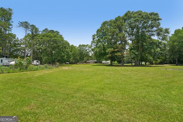 152 Curved Road, Jonesboro, GA 30238