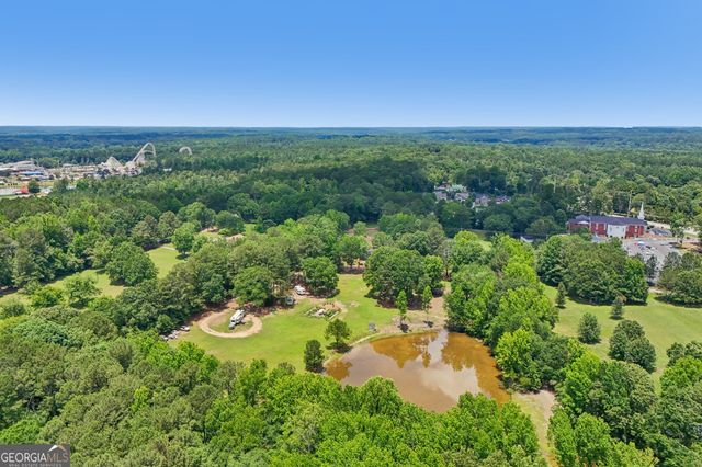 152 Curved Road, Jonesboro, GA 30238