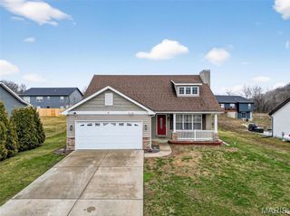 12 Comanche Court, Troy, MO 63379