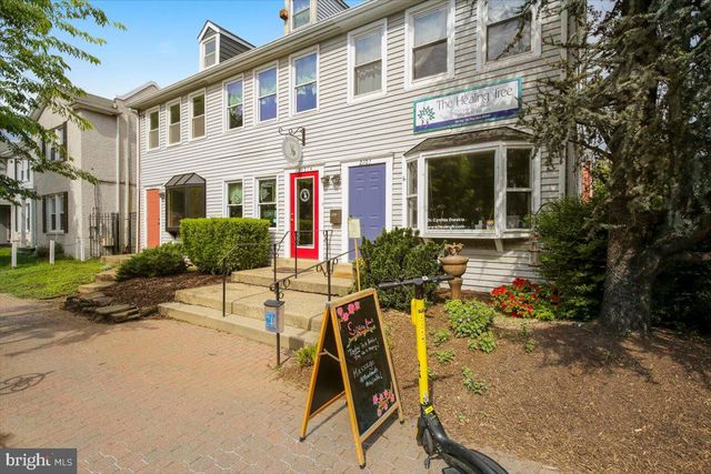 223 BURGESS AVE, Alexandria, VA 22305