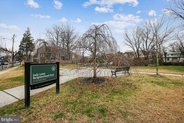 223 BURGESS AVE, Alexandria, VA 22305