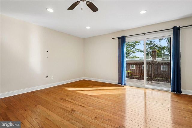 223 BURGESS AVE, Alexandria, VA 22305