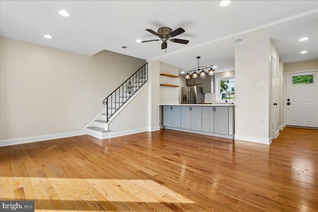 223 BURGESS AVE, Alexandria, VA 22305