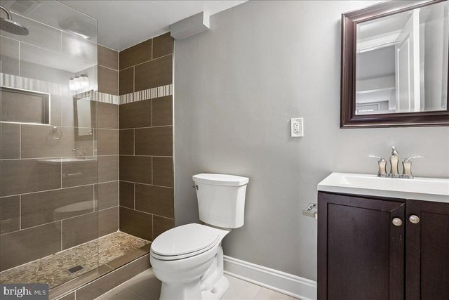 223 BURGESS AVE, Alexandria, VA 22305