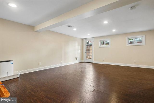223 BURGESS AVE, Alexandria, VA 22305