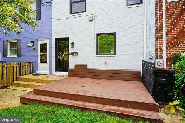 223 BURGESS AVE, Alexandria, VA 22305