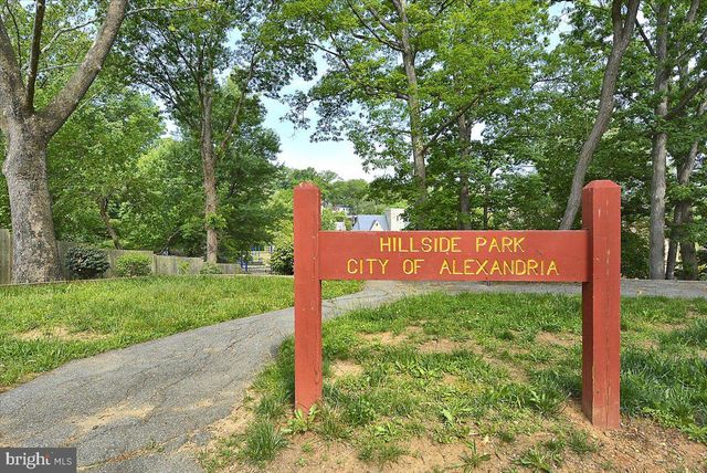 223 BURGESS AVE, Alexandria, VA 22305
