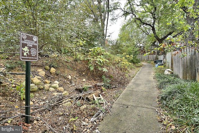 223 BURGESS AVE, Alexandria, VA 22305