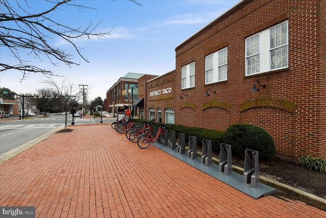 223 BURGESS AVE, Alexandria, VA 22305