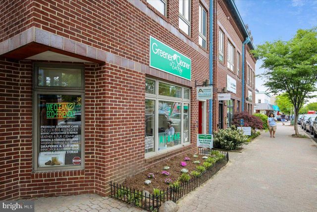 223 BURGESS AVE, Alexandria, VA 22305
