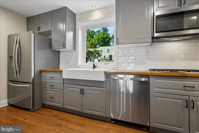 223 BURGESS AVE, Alexandria, VA 22305