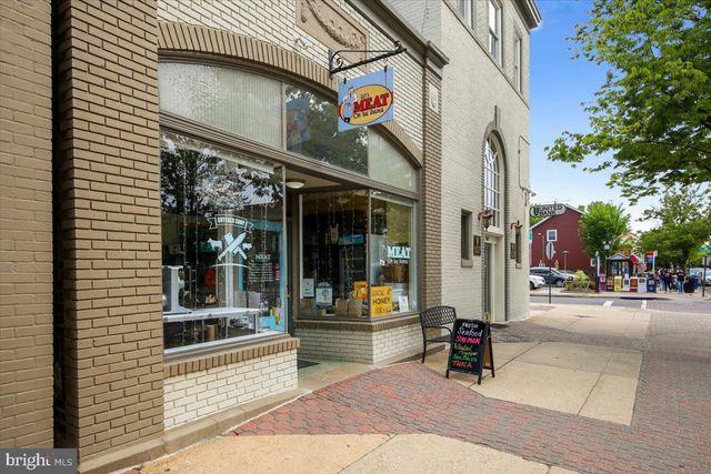 223 BURGESS AVE, Alexandria, VA 22305