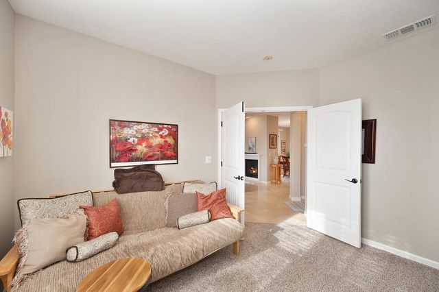 4133 Hovnanian Dr, Sacramento, CA 95834