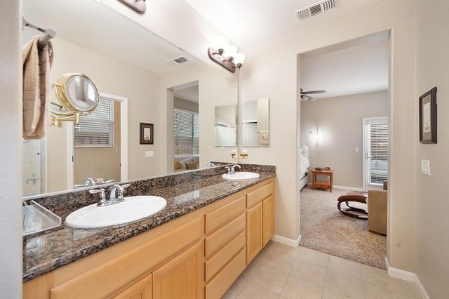 4133 Hovnanian Dr, Sacramento, CA 95834