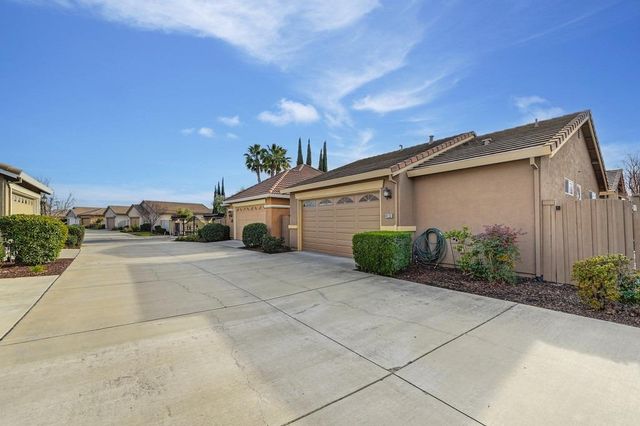 4133 Hovnanian Dr, Sacramento, CA 95834