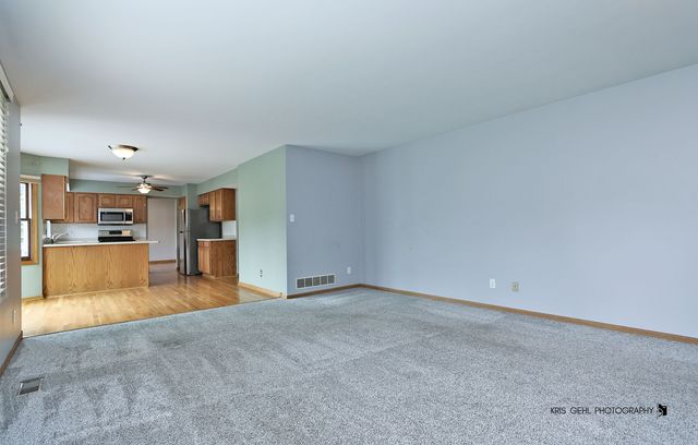 4713 Crystal Trail, Mchenry, IL 60050