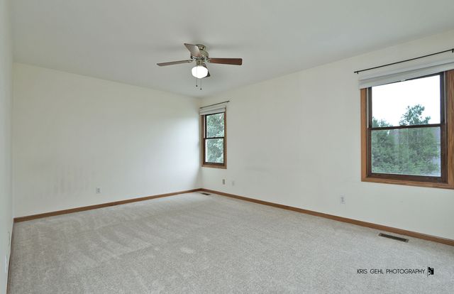 4713 Crystal Trail, Mchenry, IL 60050