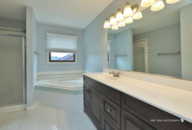 4713 Crystal Trail, Mchenry, IL 60050