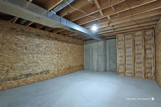 4713 Crystal Trail, Mchenry, IL 60050