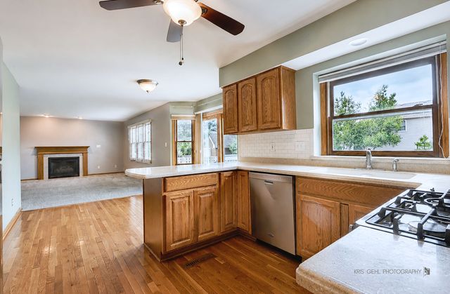 4713 Crystal Trail, Mchenry, IL 60050