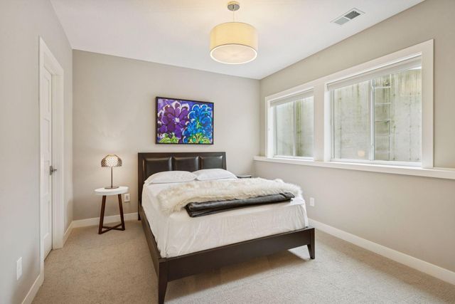 5615 Saint Andrews Avenue, Edina, MN 55424