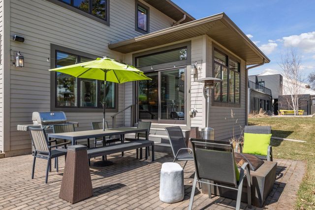 5615 Saint Andrews Avenue, Edina, MN 55424