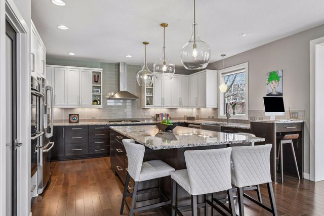 5615 Saint Andrews Avenue, Edina, MN 55424