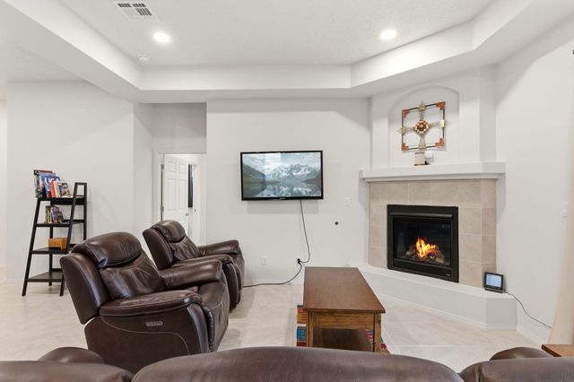 2562 Camino Plata Loop NE, Rio Rancho, NM 87144