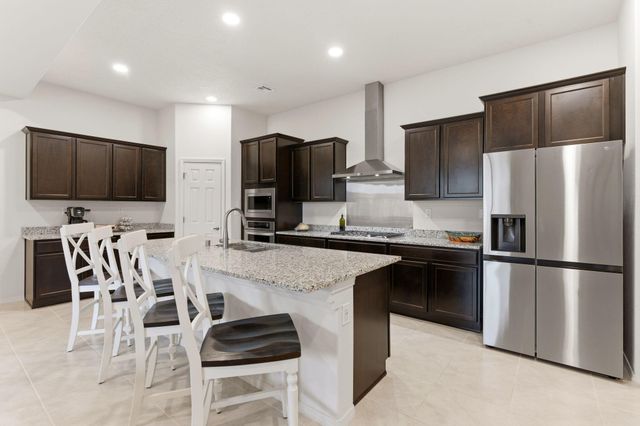 2562 Camino Plata Loop NE, Rio Rancho, NM 87144