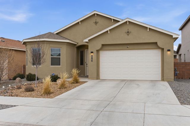 2562 Camino Plata Loop NE, Rio Rancho, NM 87144