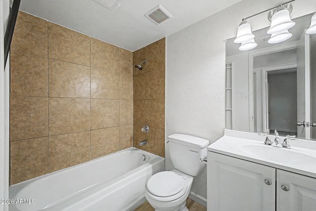 4051 W READE Avenue, Phoenix, AZ 85019