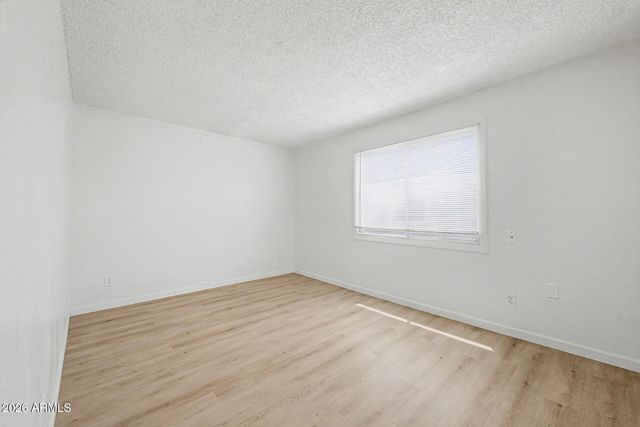4051 W READE Avenue, Phoenix, AZ 85019